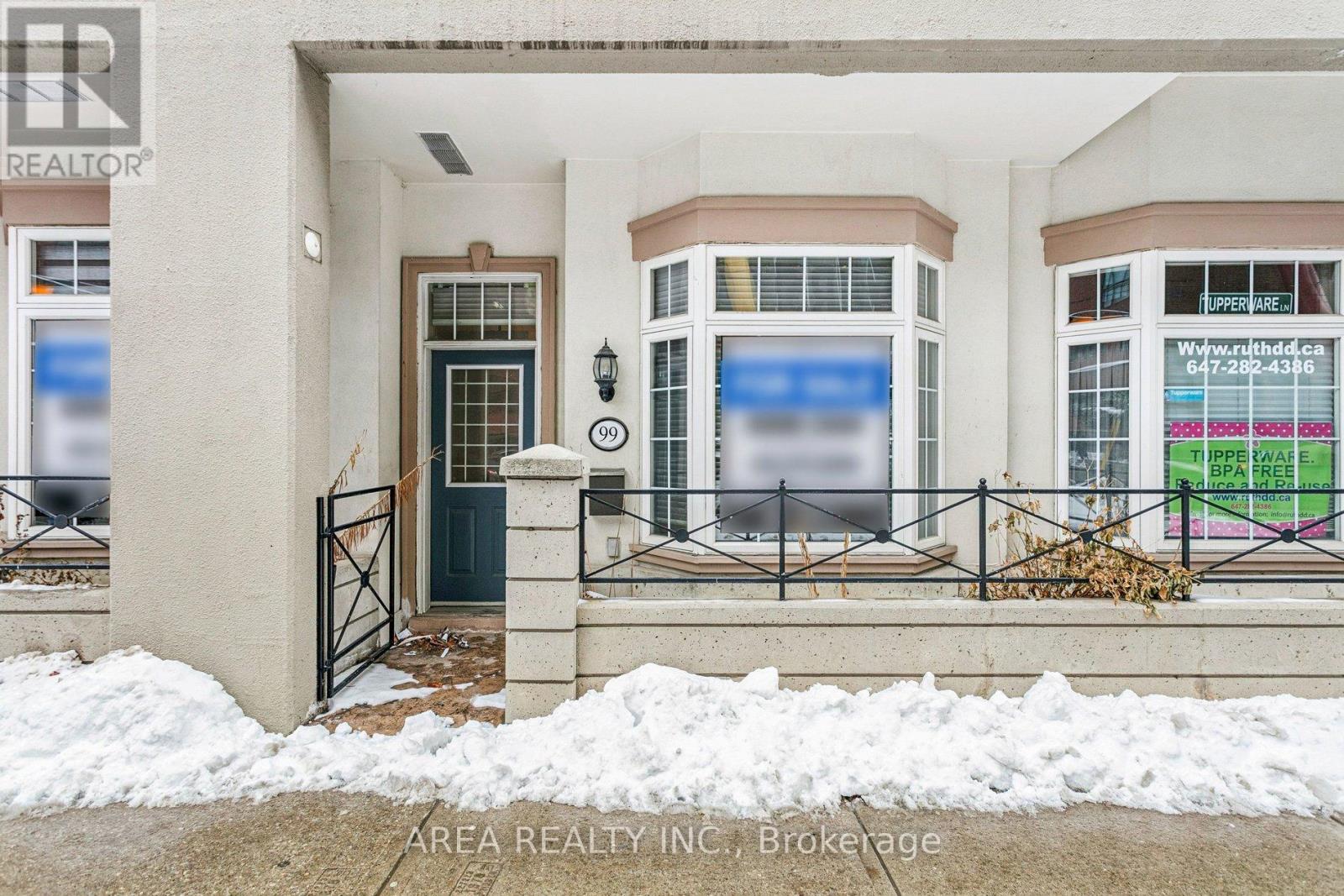 #99 - 99 Mccaul Street, Toronto, Ontario  M5T 2W7 - Photo 2 - C12796644