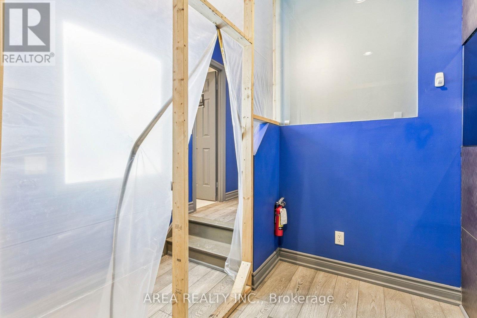 101 - 101 Mccaul Street, Toronto, Ontario  M5T 2X3 - Photo 19 - C12796646