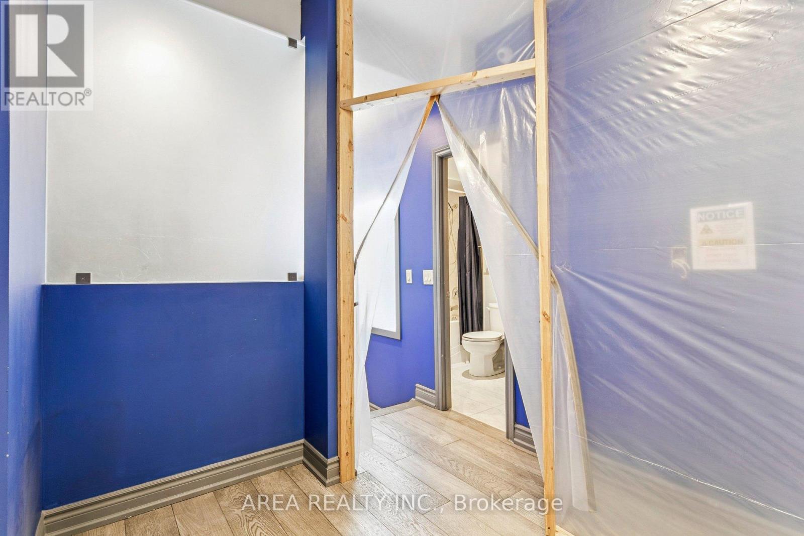 101 - 101 Mccaul Street, Toronto, Ontario  M5T 2X3 - Photo 23 - C12796646