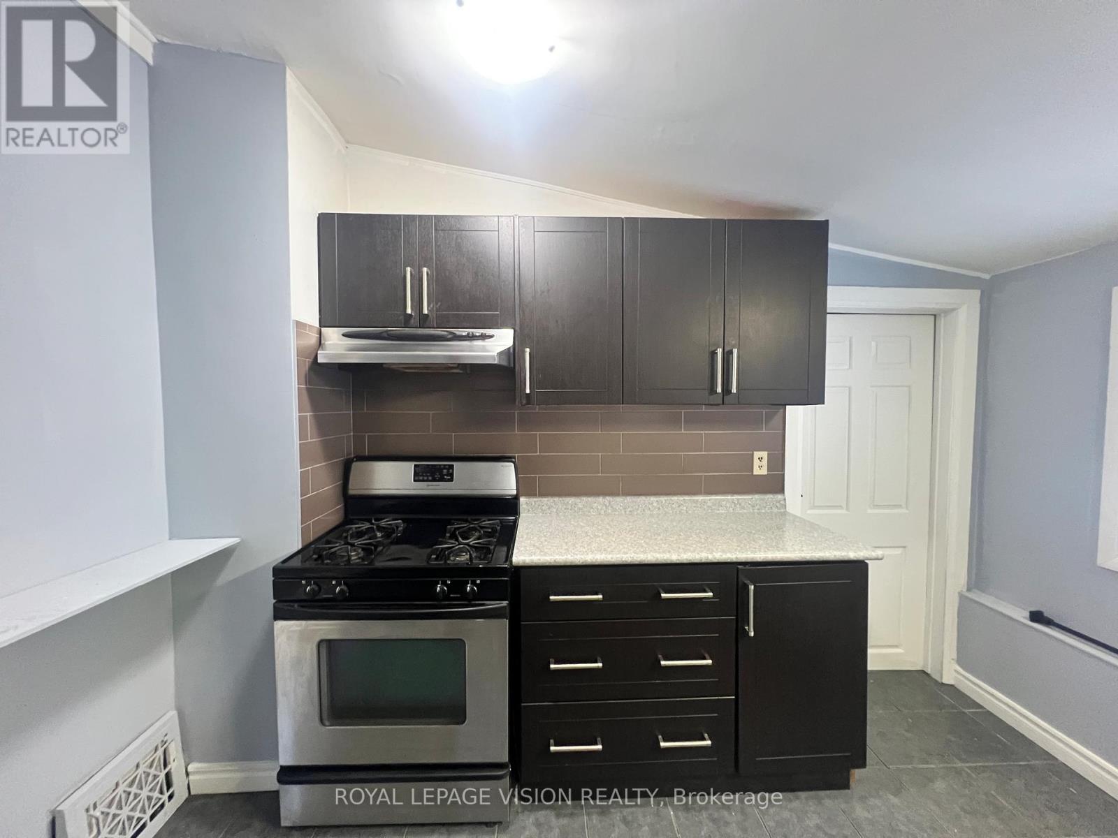 424 Bloor Street E, Oshawa, Ontario  L1H 3M8 - Photo 22 - E12796612