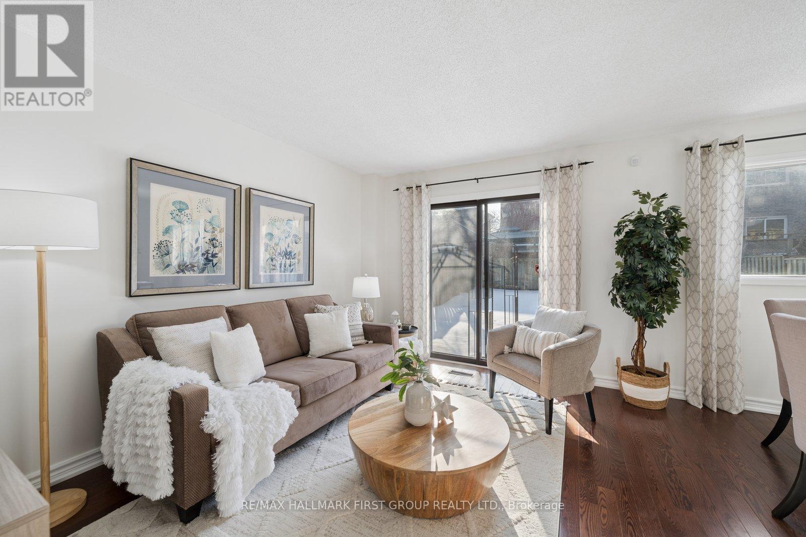 154 Radford Drive, Ajax, Ontario  L1T 2C9 - Photo 4 - E12796704