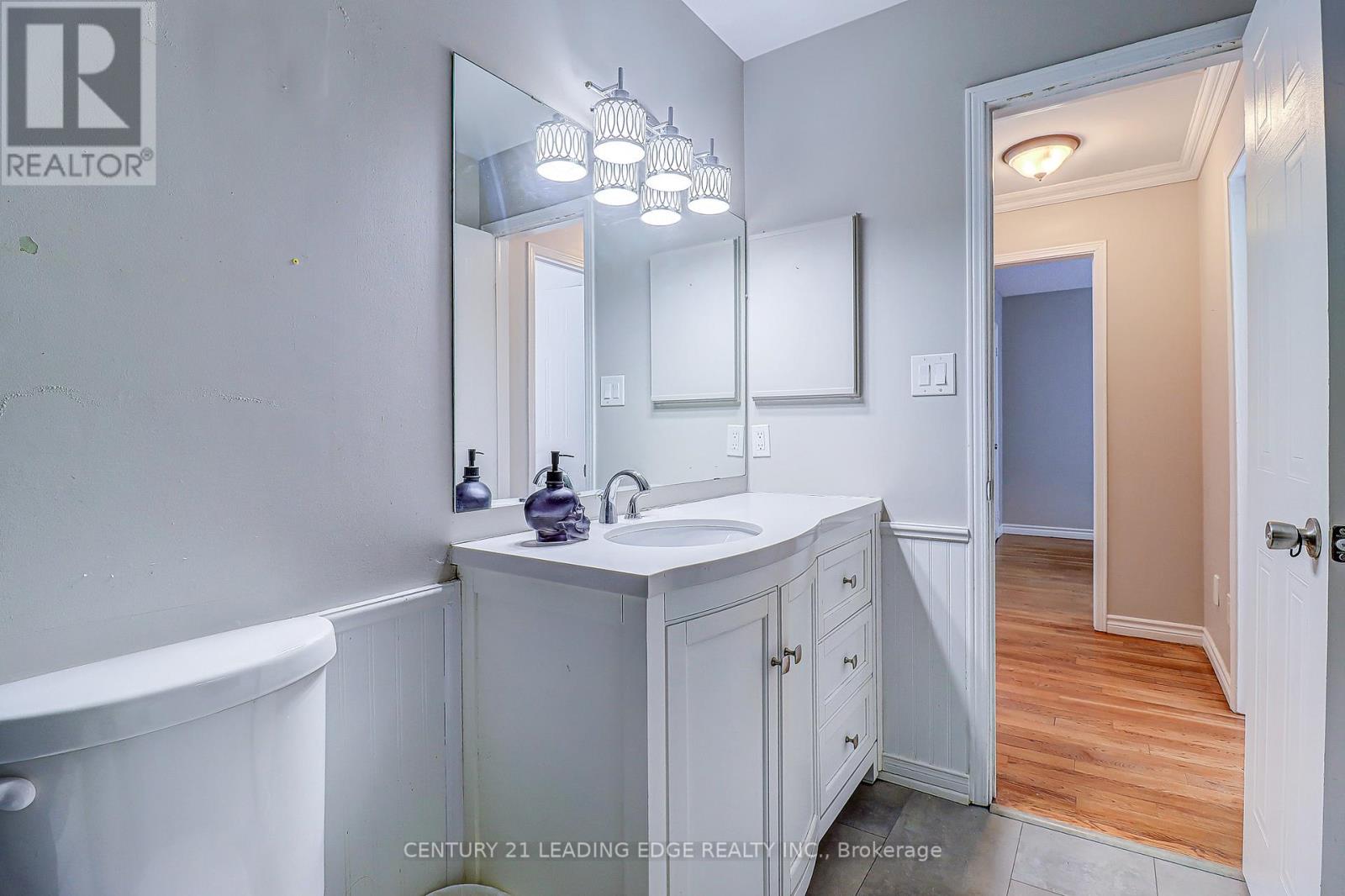 Upper - 55 Mccrimmon Crescent, Clarington, Ontario  L1C 4N3 - Photo 14 - E12796706