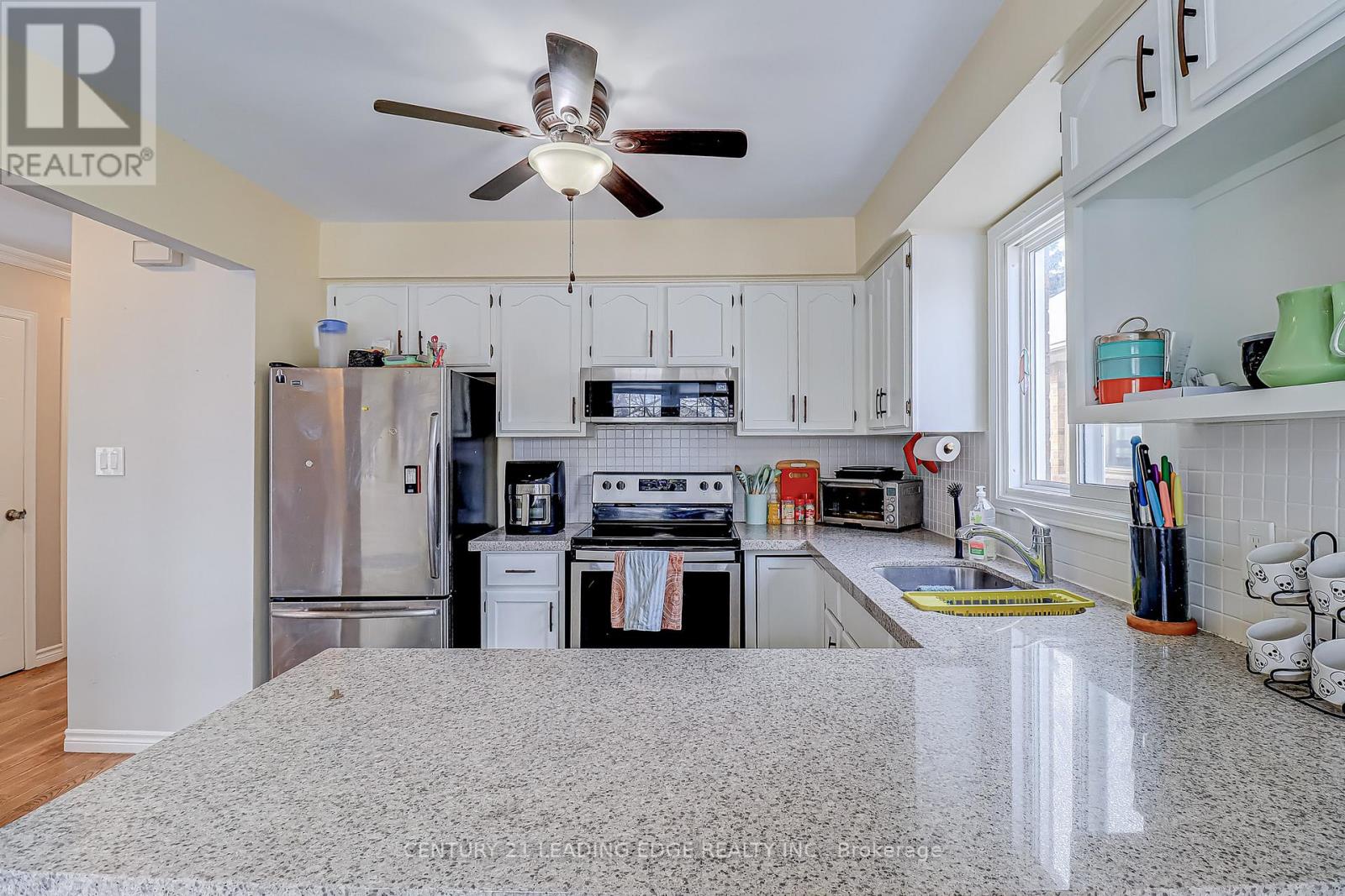 Upper - 55 Mccrimmon Crescent, Clarington, Ontario  L1C 4N3 - Photo 8 - E12796706