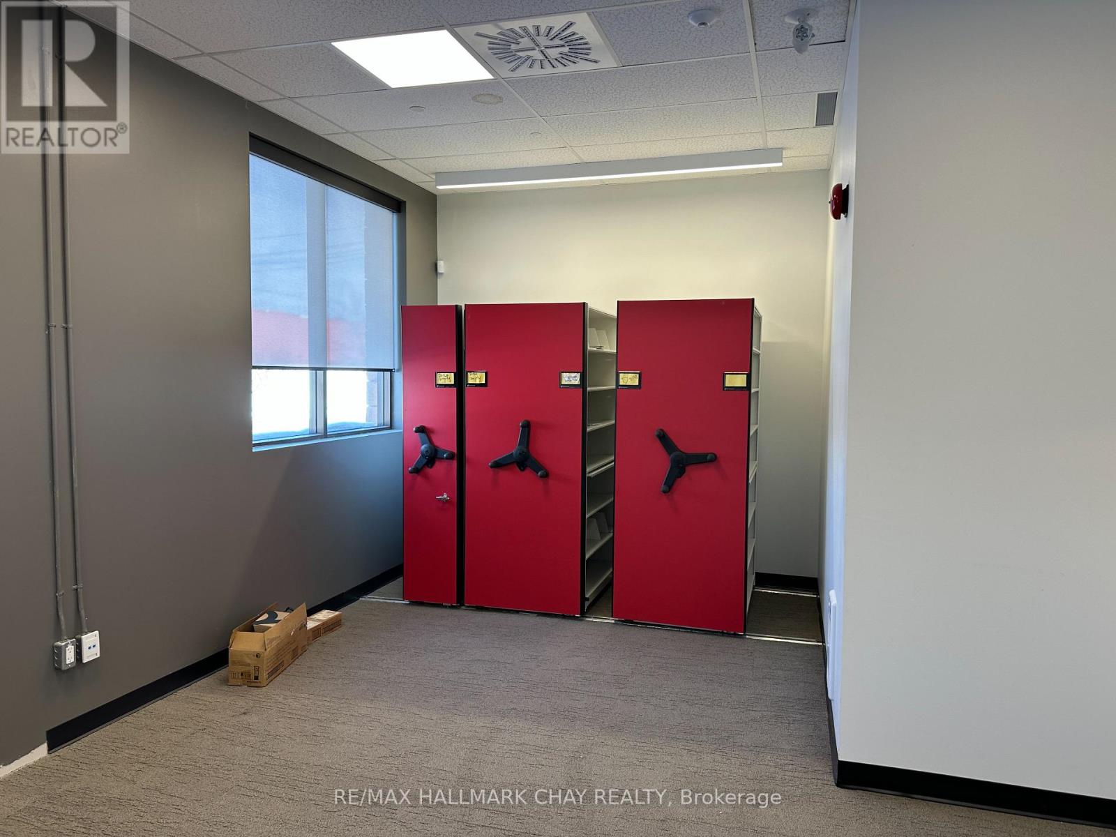 13 - 72 Davis Drive, Newmarket, Ontario  L3Y 7T7 - Photo 6 - N12796650