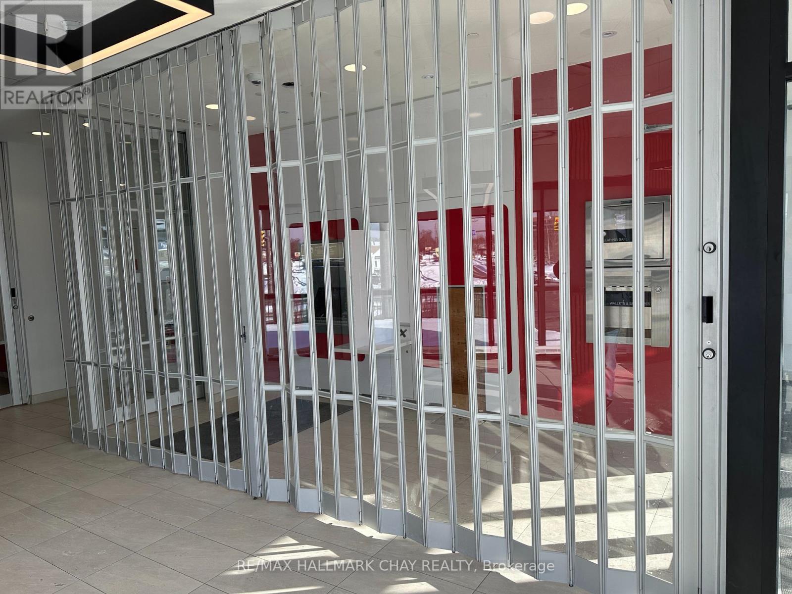 13 - 72 Davis Drive, Newmarket, Ontario  L3Y 7T7 - Photo 7 - N12796650