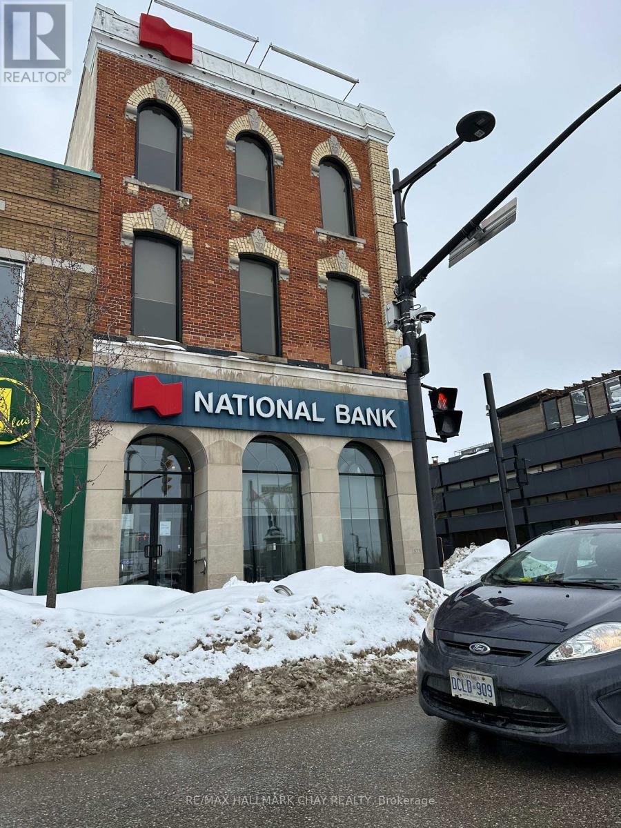 64 DUNLOP STREET E, Barrie, Ontario