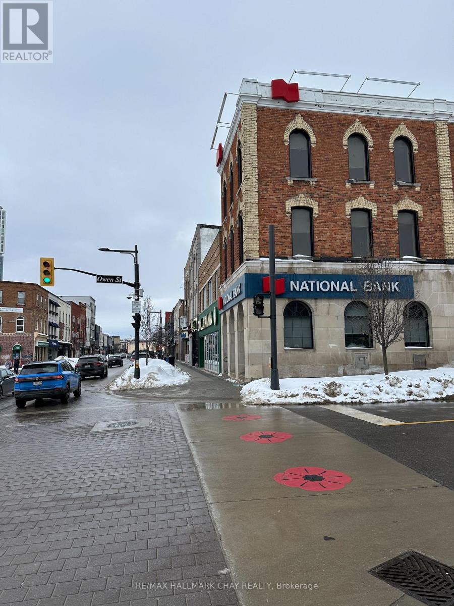 64 Dunlop Street E, Barrie (City Centre), Ontario  L4M 1A3 - Photo 3 - S12796670