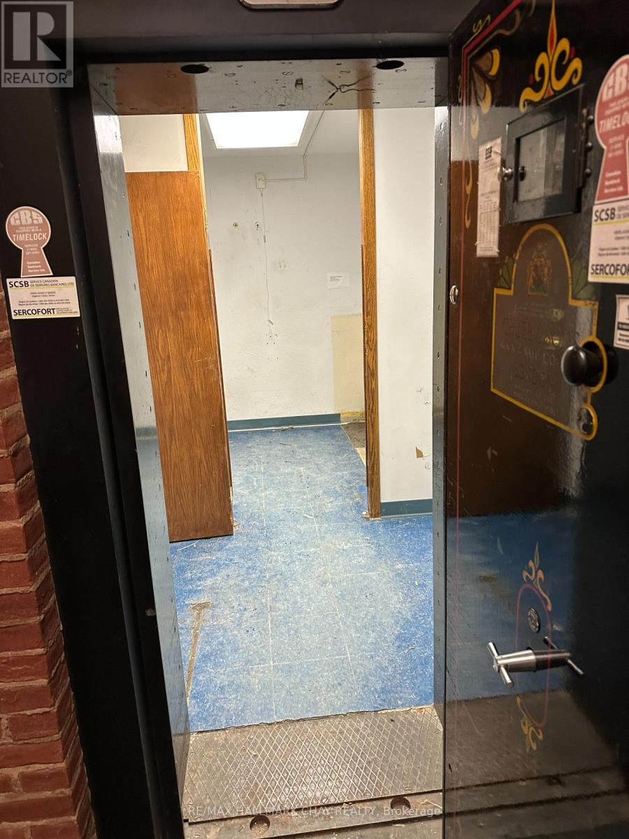 64 Dunlop Street E, Barrie (City Centre), Ontario  L4M 1A3 - Photo 7 - S12796670