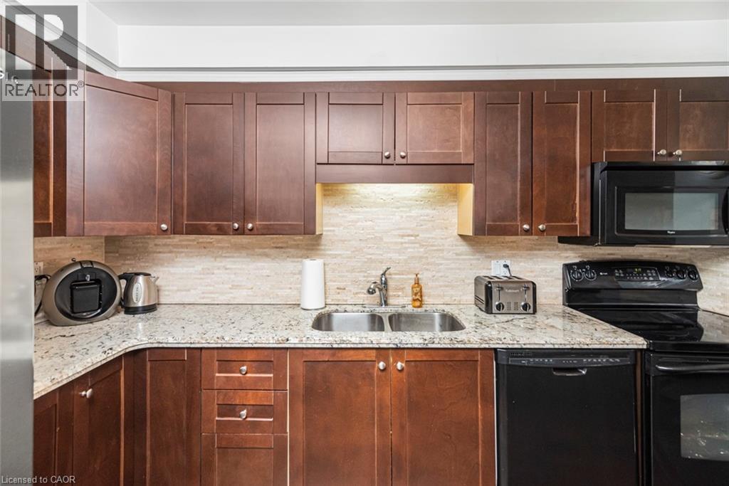 255 Mount Albion Drive Unit# 22, Hamilton, Ontario  L8K 6P7 - Photo 17 - 40805865