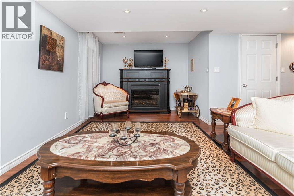 255 Mount Albion Drive Unit# 22, Hamilton, Ontario  L8K 6P7 - Photo 44 - 40805865