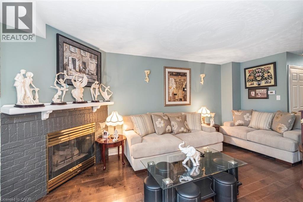 255 Mount Albion Drive Unit# 22, Hamilton, Ontario  L8K 6P7 - Photo 9 - 40805865