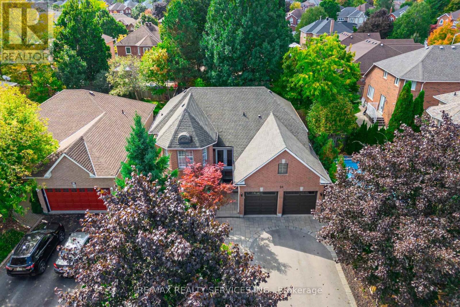 26 HAMILTON CRESCENT, Halton Hills, Ontario