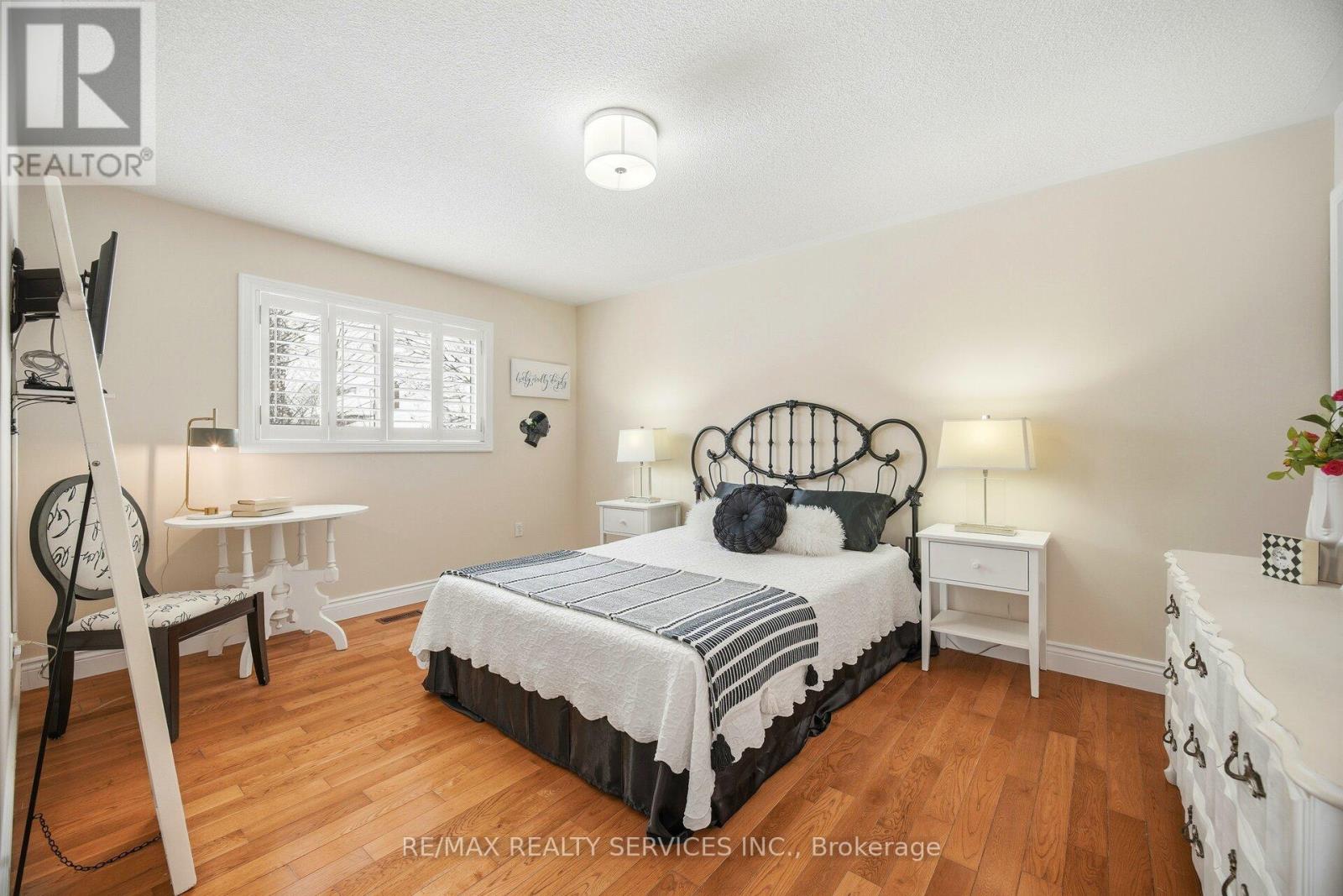 26 Hamilton Crescent, Halton Hills, Ontario  L7G 5R8 - Photo 18 - W12796624