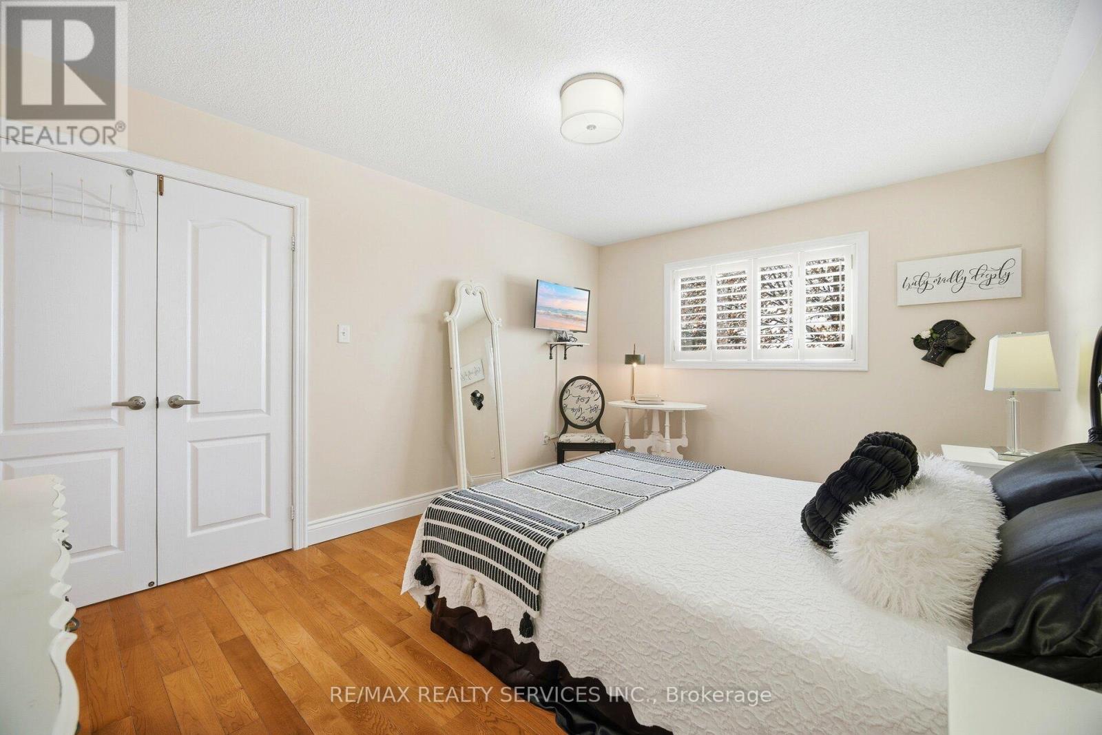 26 Hamilton Crescent, Halton Hills, Ontario  L7G 5R8 - Photo 19 - W12796624