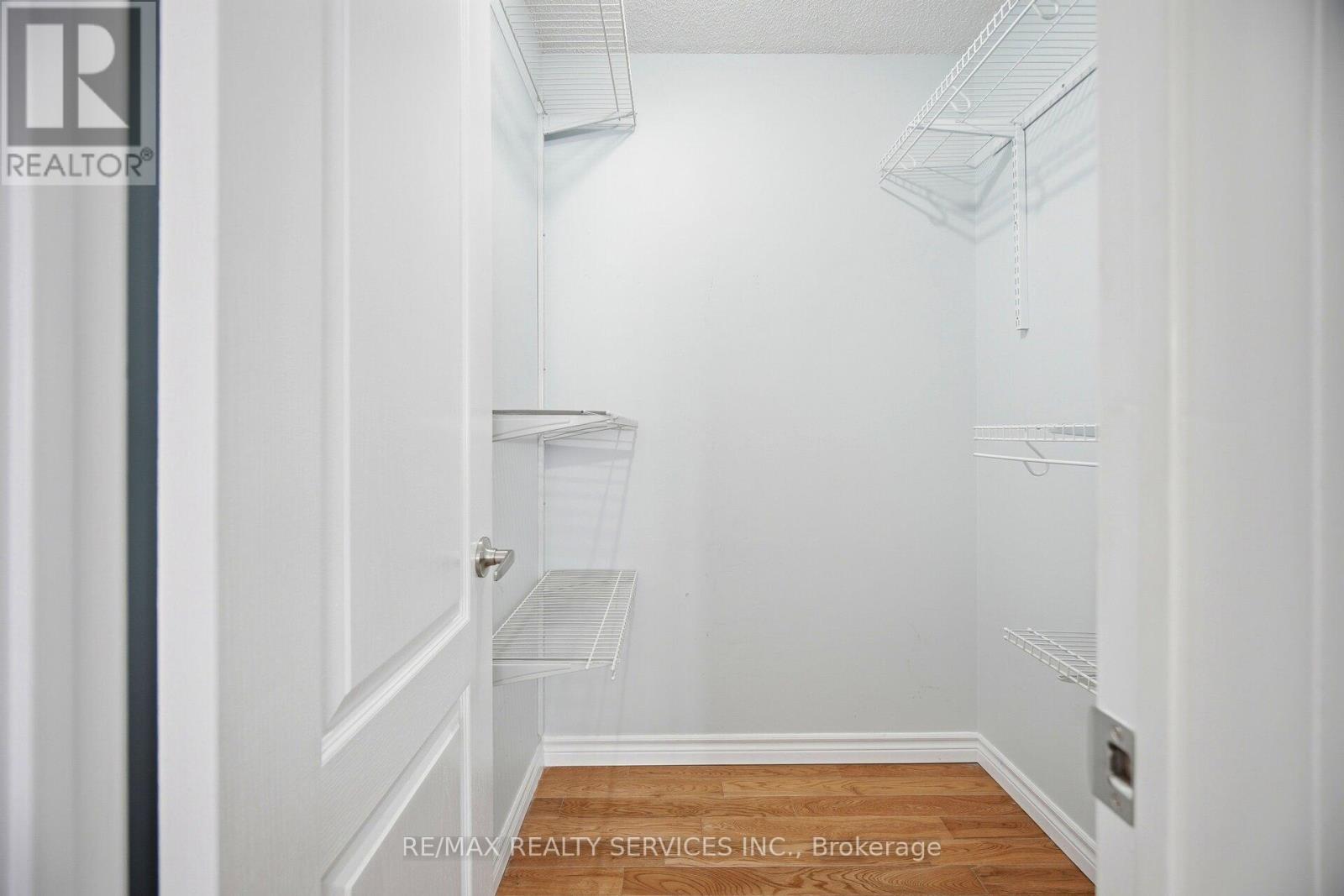 26 Hamilton Crescent, Halton Hills, Ontario  L7G 5R8 - Photo 20 - W12796624