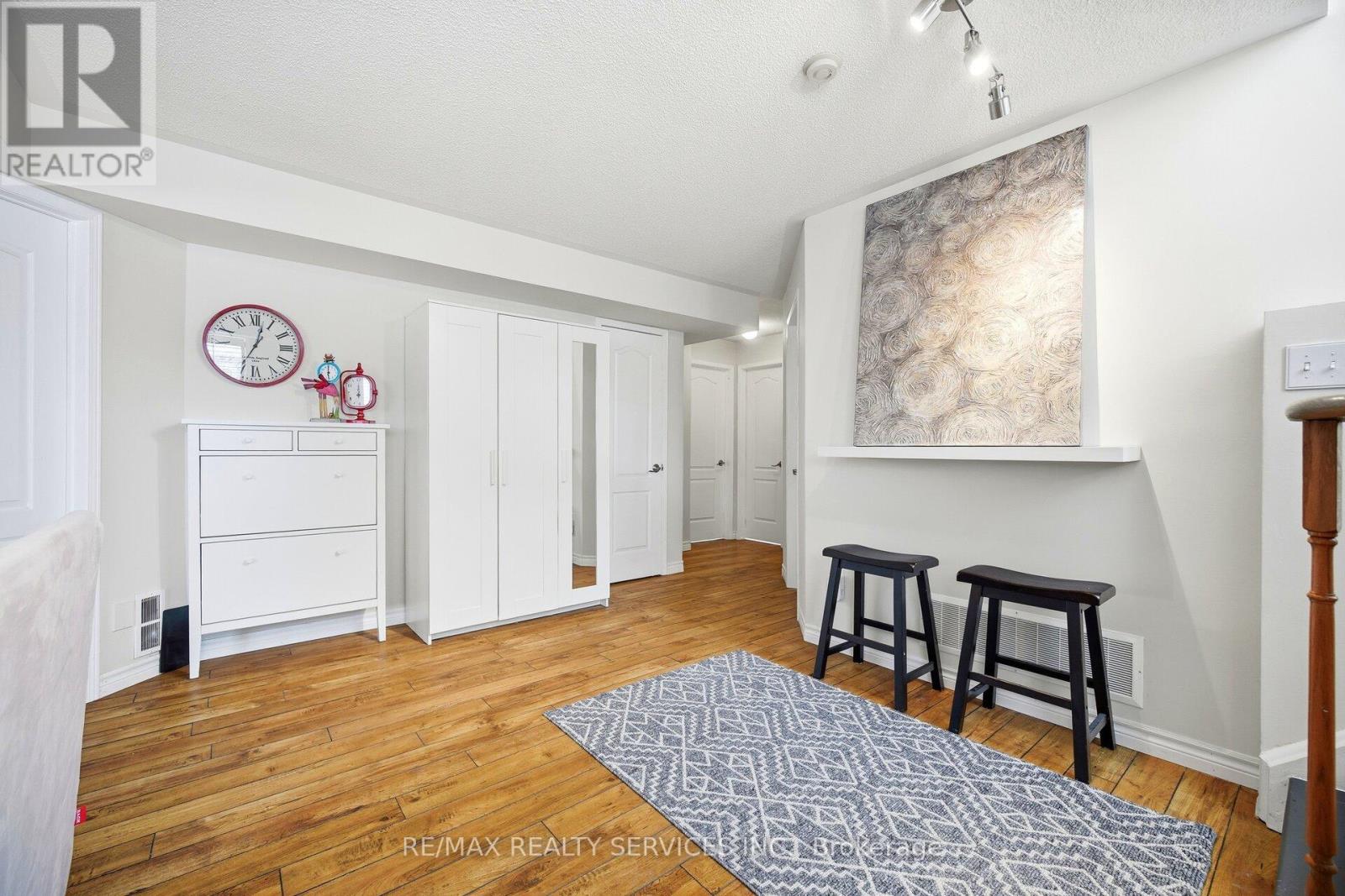 26 Hamilton Crescent, Halton Hills, Ontario  L7G 5R8 - Photo 25 - W12796624