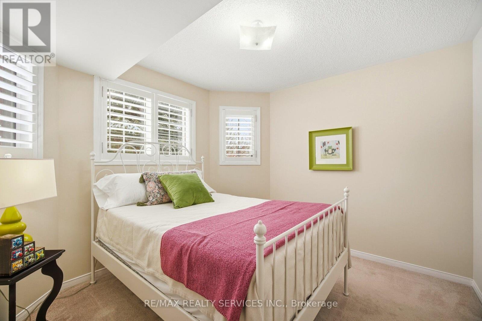 26 Hamilton Crescent, Halton Hills, Ontario  L7G 5R8 - Photo 27 - W12796624