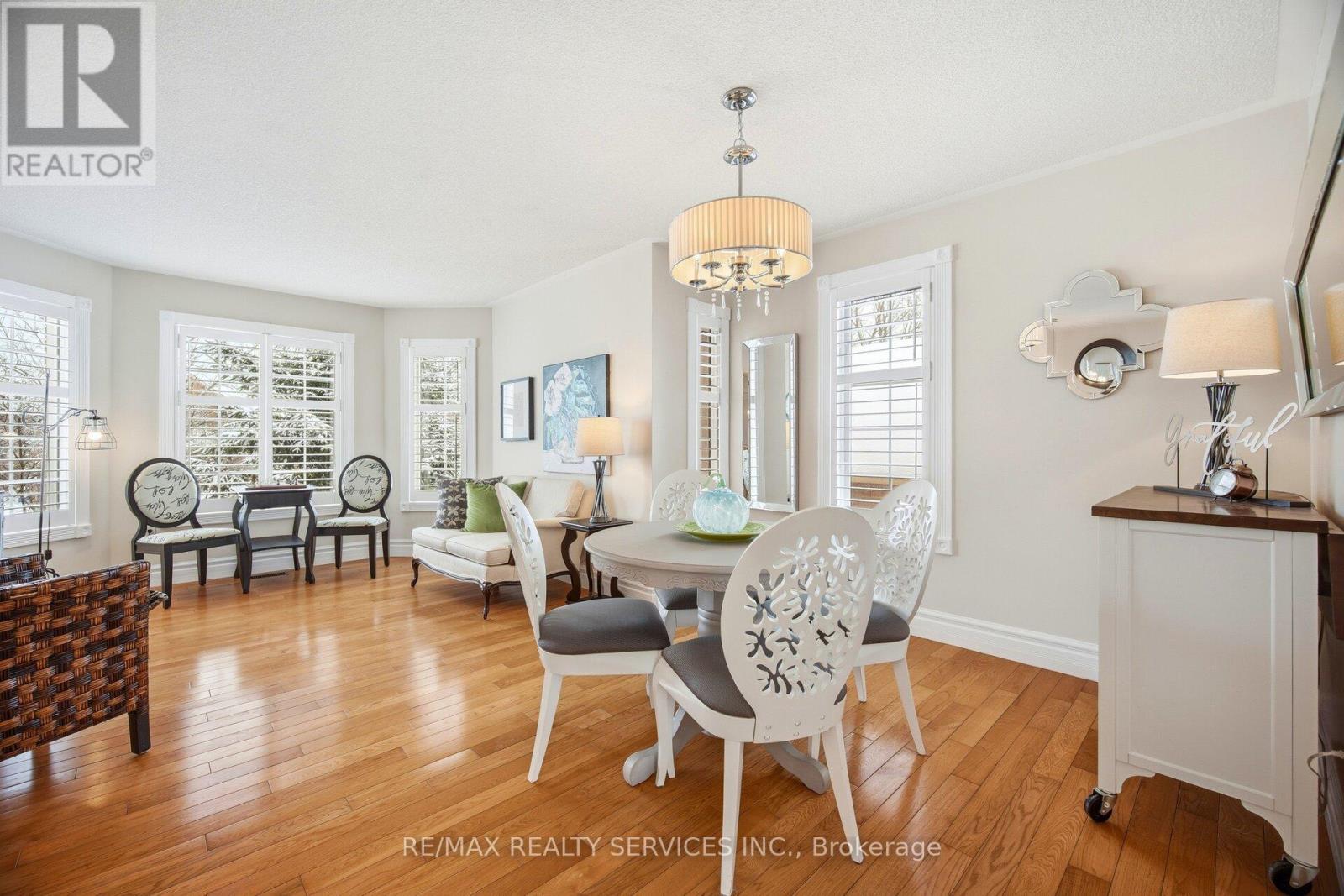 26 Hamilton Crescent, Halton Hills, Ontario  L7G 5R8 - Photo 8 - W12796624