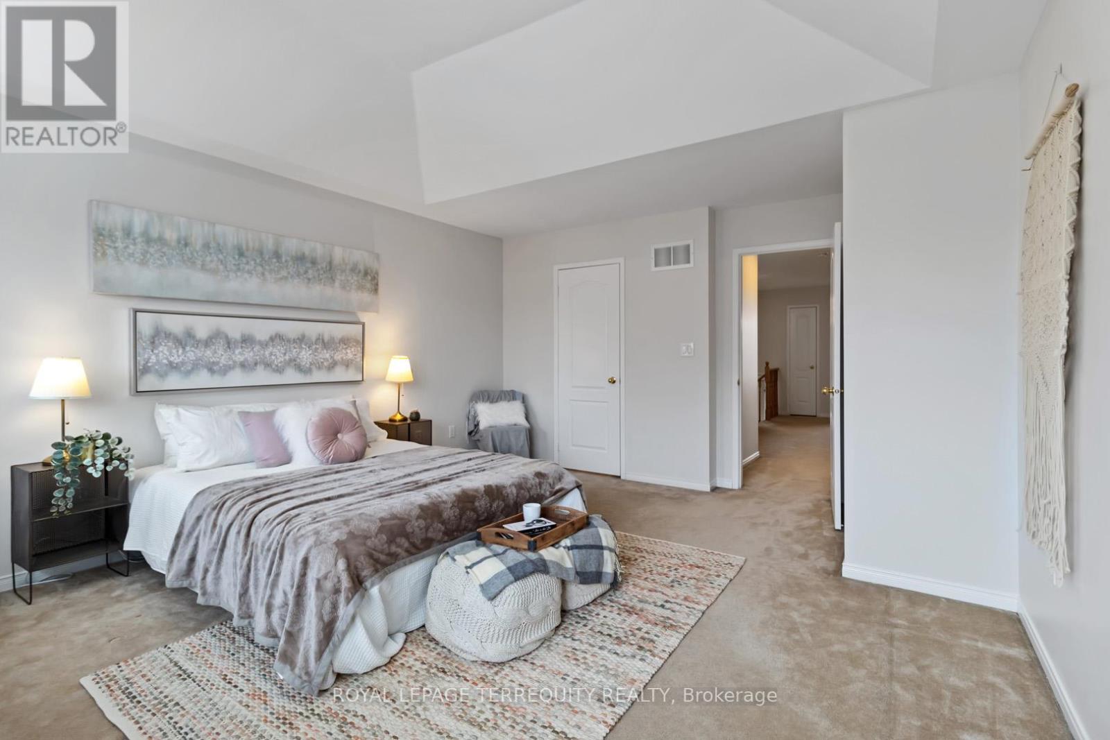 1096 Galesway Boulevard, Mississauga, Ontario  L5V 2T6 - Photo 18 - W12796656