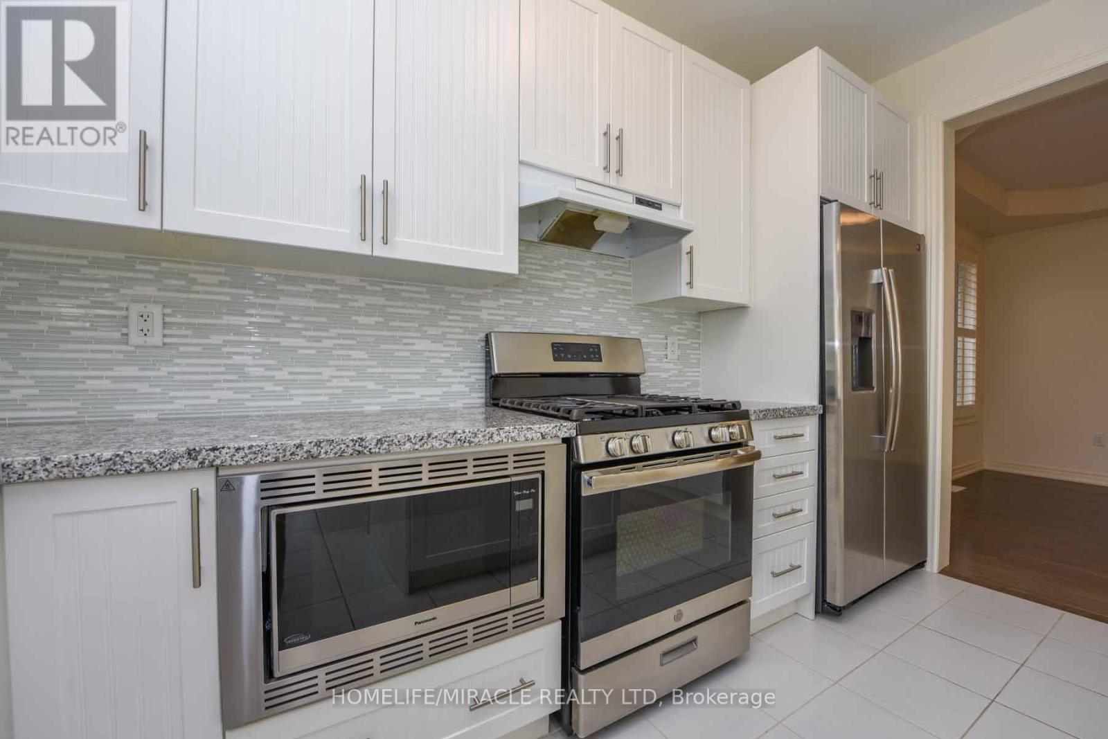 19 Ezra Crescent, Brampton, Ontario  L7A 5A6 - Photo 17 - W12796678