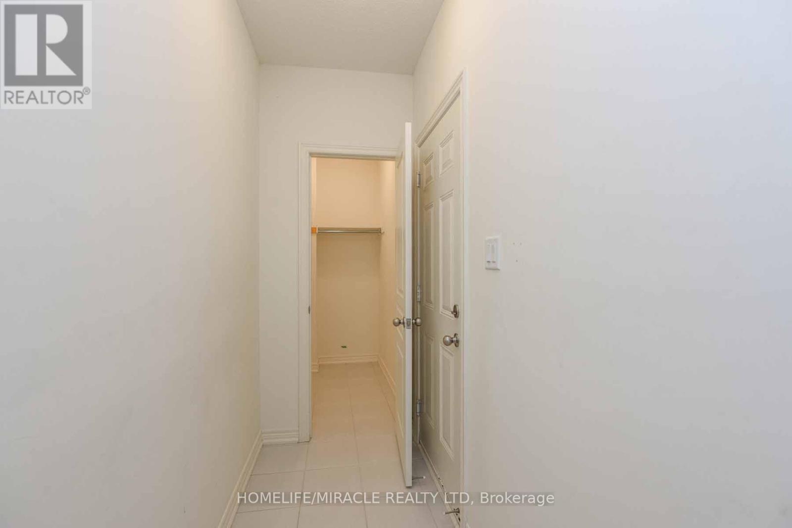 19 Ezra Crescent, Brampton, Ontario  L7A 5A6 - Photo 23 - W12796678