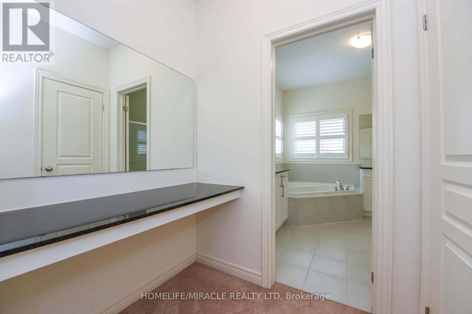 19 Ezra Crescent, Brampton, Ontario  L7A 5A6 - Photo 43 - W12796678