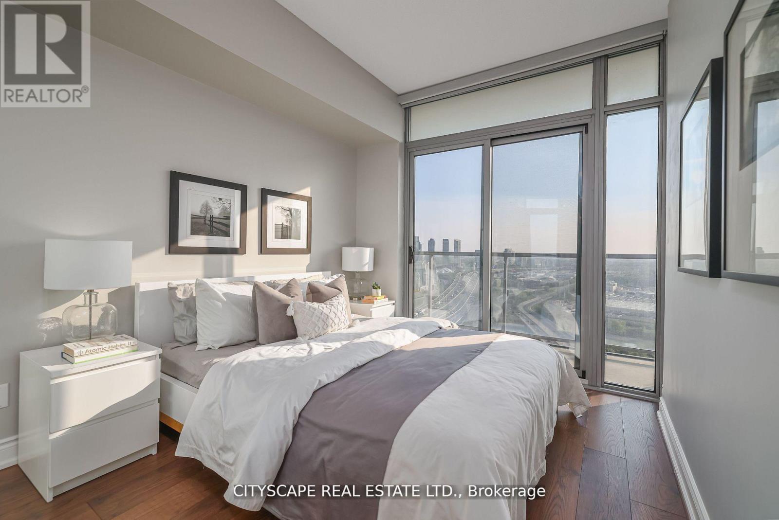 2810 - 105 The Queensway Avenue, Toronto, Ontario  M6S 5B5 - Photo 22 - W12796686