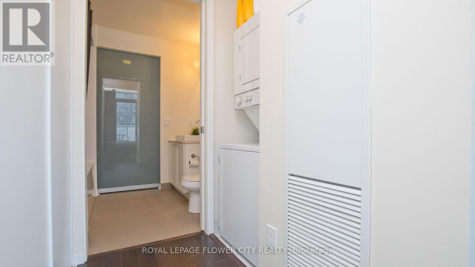 415 - 105 The Queensway Avenue, Toronto, Ontario  M6S 5B5 - Photo 36 - W12796694