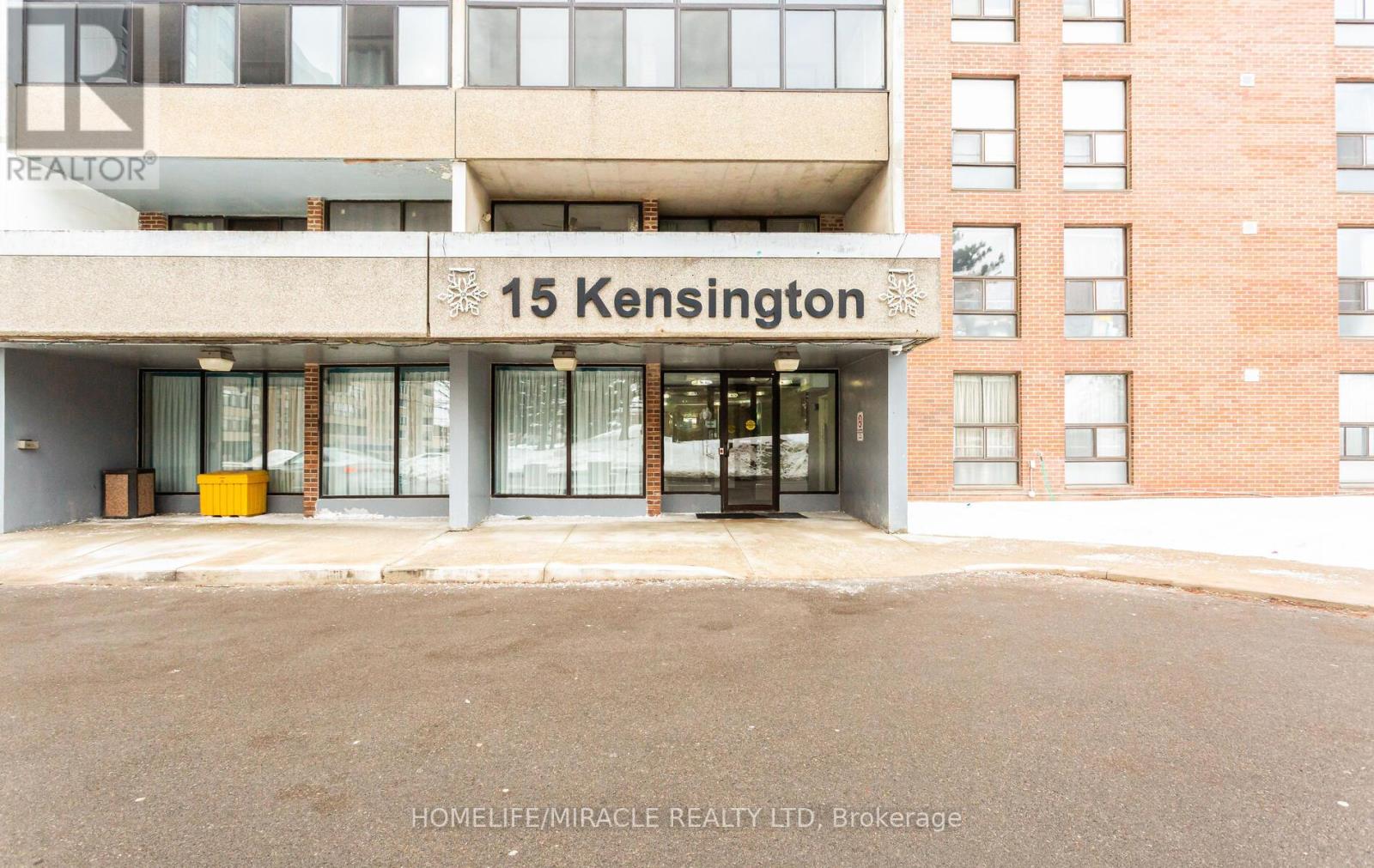 1102 - 15 Kensington Road, Brampton, Ontario  L6T 3W2 - Photo 3 - W12796696