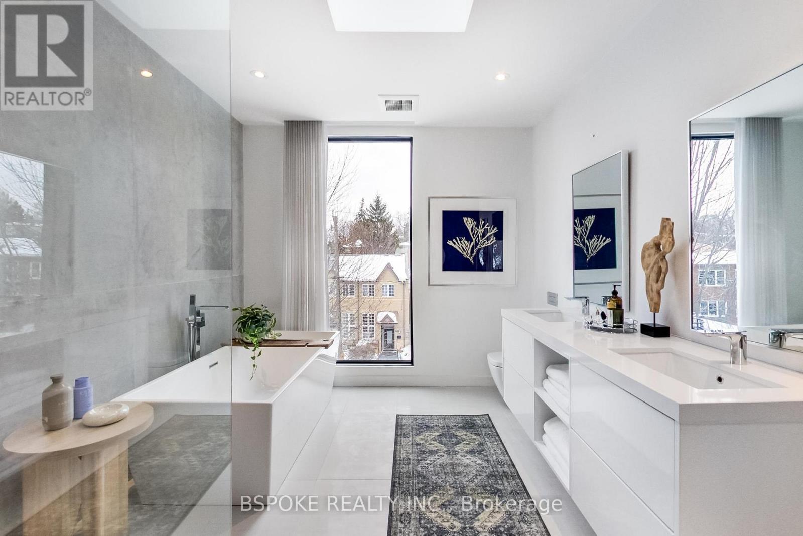 270 Indian Grove, Toronto, Ontario  M6P 2H5 - Photo 31 - W12796730