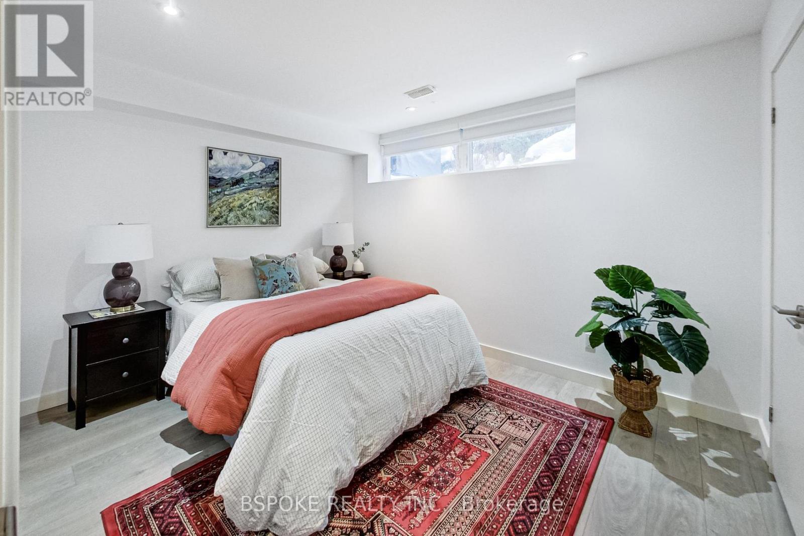 270 Indian Grove, Toronto, Ontario  M6P 2H5 - Photo 39 - W12796730