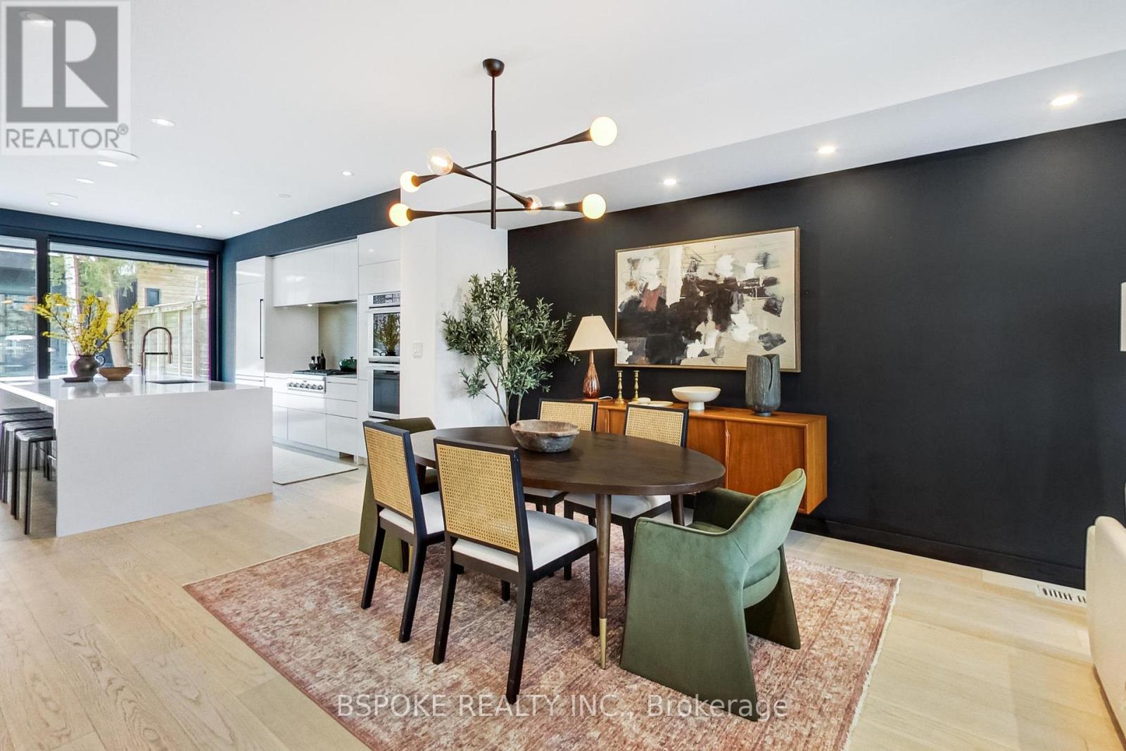 270 Indian Grove, Toronto, Ontario  M6P 2H5 - Photo 7 - W12796730