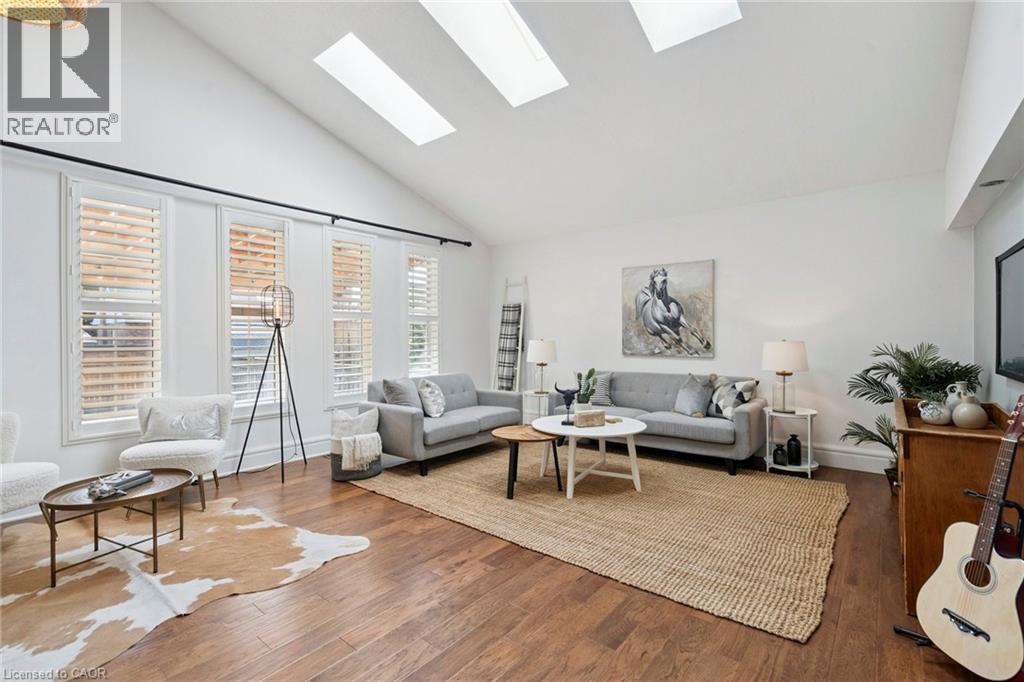 211 Rosedale Avenue, Hamilton, Ontario L8K 4N6 - Photo 14 - 40799148