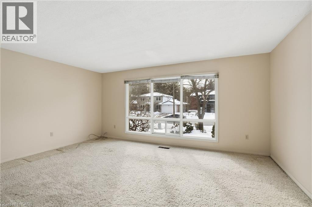 81 Highland Park Drive, Dundas, Ontario  L9H 6G5 - Photo 13 - 40804376