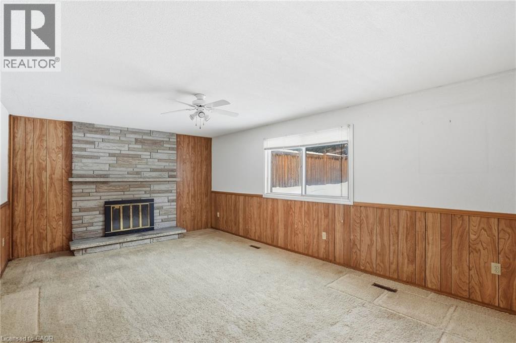 81 Highland Park Drive, Dundas, Ontario  L9H 6G5 - Photo 6 - 40804376