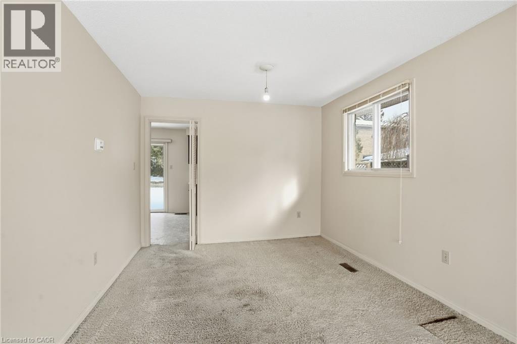 81 Highland Park Drive, Dundas, Ontario  L9H 6G5 - Photo 17 - 40804376