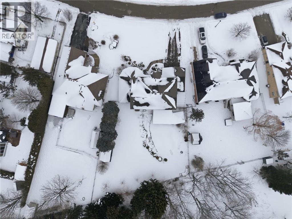 15 Royal York Court, St. George, Ontario  N0E 1N0 - Photo 38 - 40805073