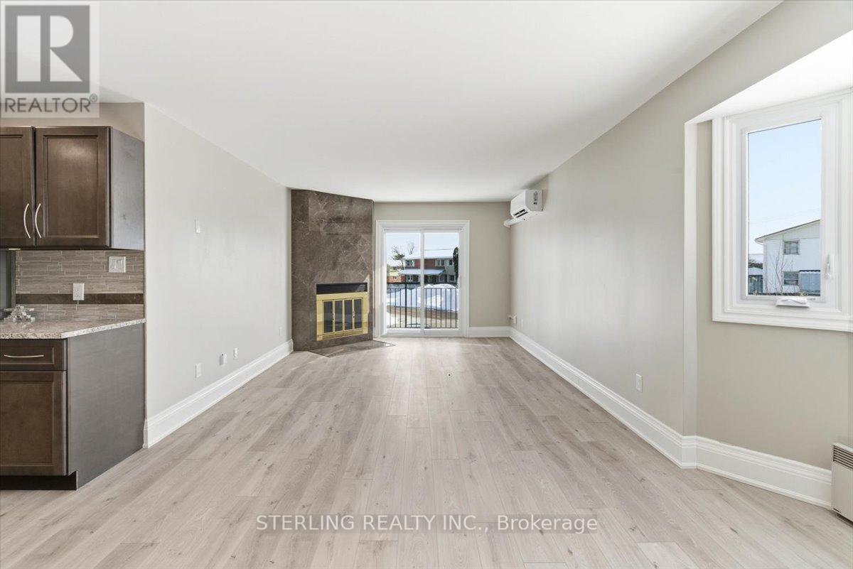 213 - 221 North Park Street, Belleville, Ontario  K8P 5A6 - Photo 3 - X12796626