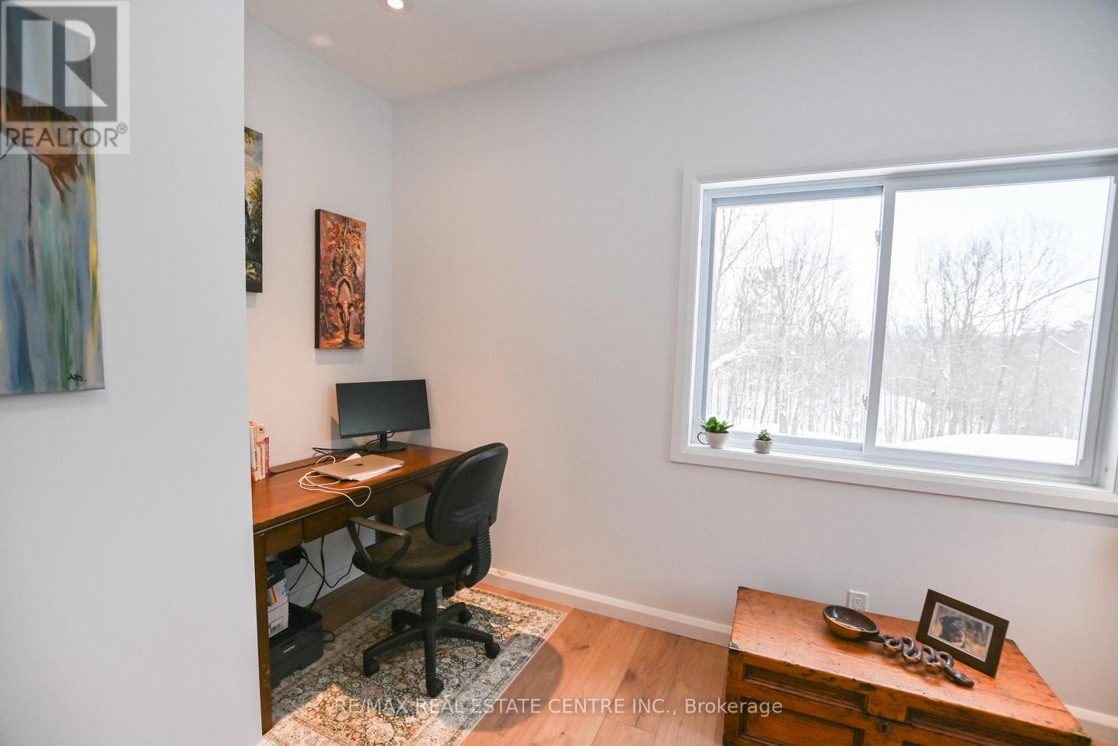 1033 North Shore Drive, Gravenhurst, Ontario  P1P 1R1 - Photo 15 - X12796636