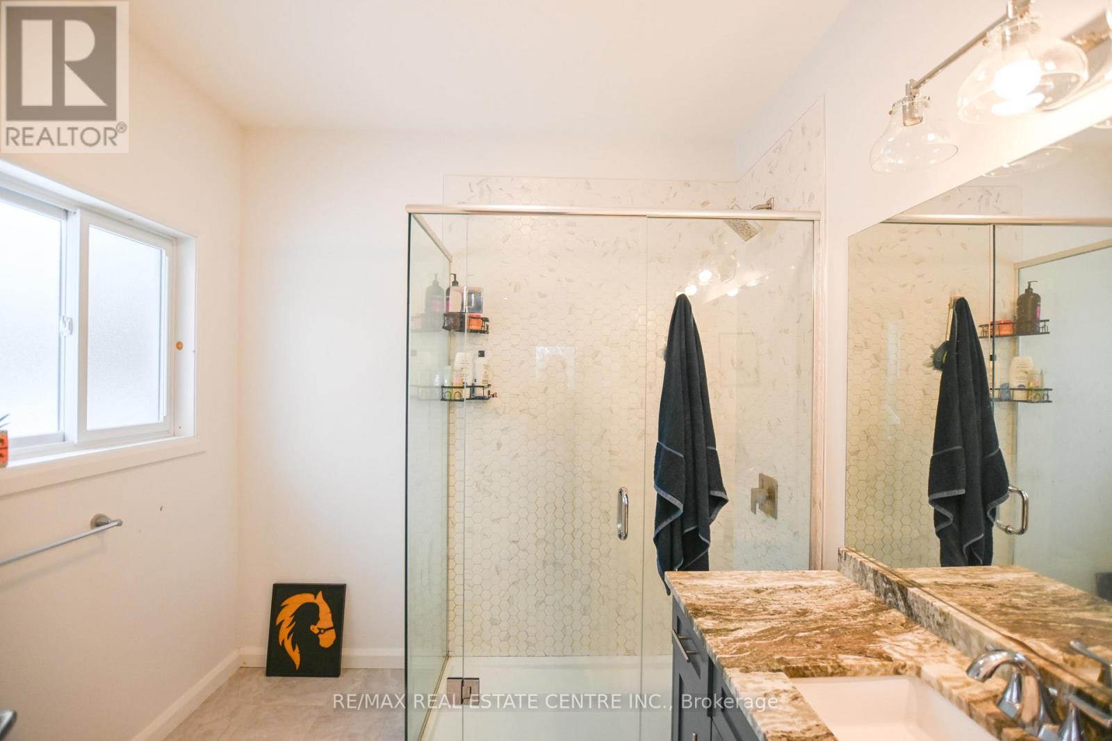 1033 North Shore Drive, Gravenhurst, Ontario  P1P 1R1 - Photo 16 - X12796636