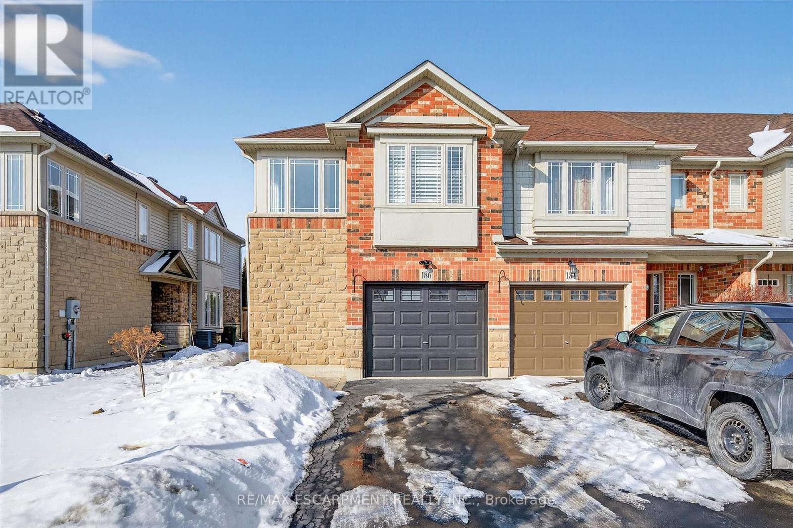 186 Great Oak Trail, Hamilton, Ontario  L0R 1C0 - Photo 2 - X12796714