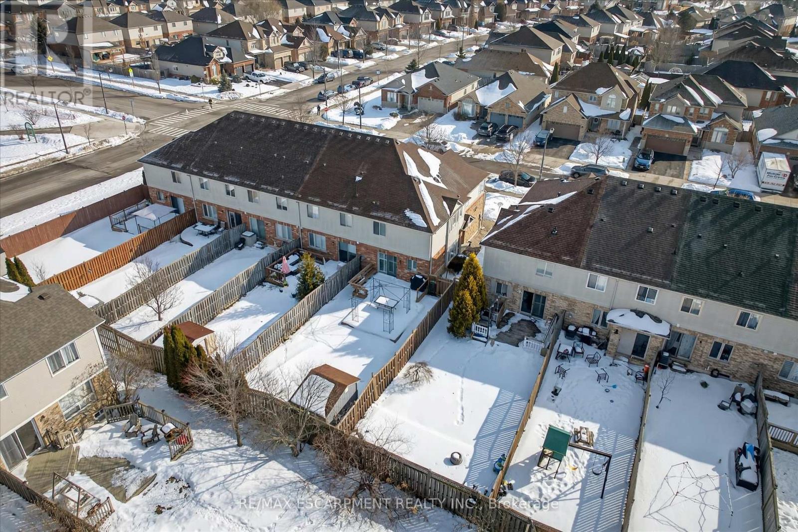 186 Great Oak Trail, Hamilton, Ontario  L0R 1C0 - Photo 39 - X12796714