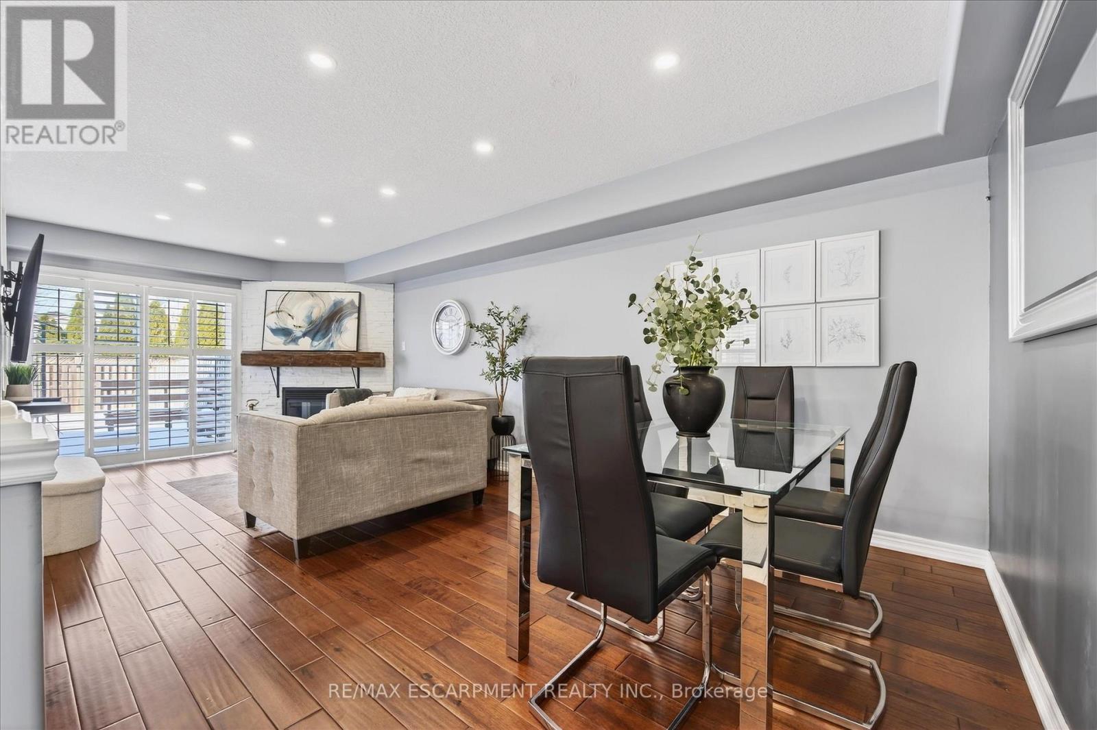 186 Great Oak Trail, Hamilton, Ontario  L0R 1C0 - Photo 4 - X12796714