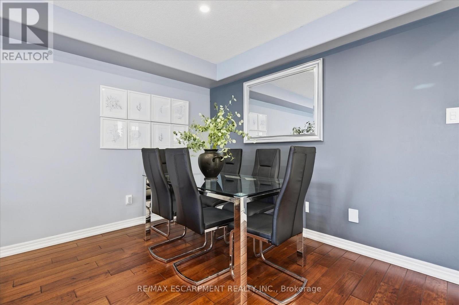 186 Great Oak Trail, Hamilton, Ontario  L0R 1C0 - Photo 5 - X12796714