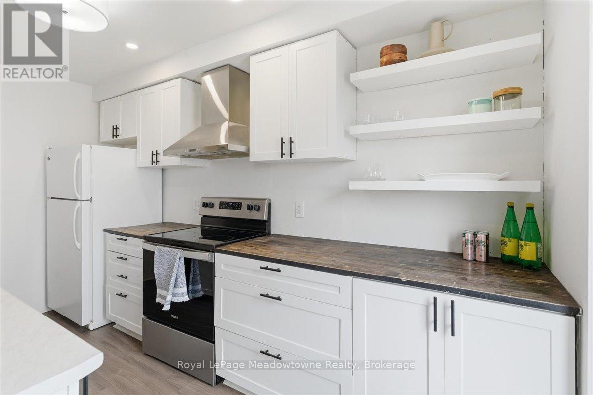 98 Roxton Road, Oakville, Ontario  L6H 6V4 - Photo 13 - W12796916