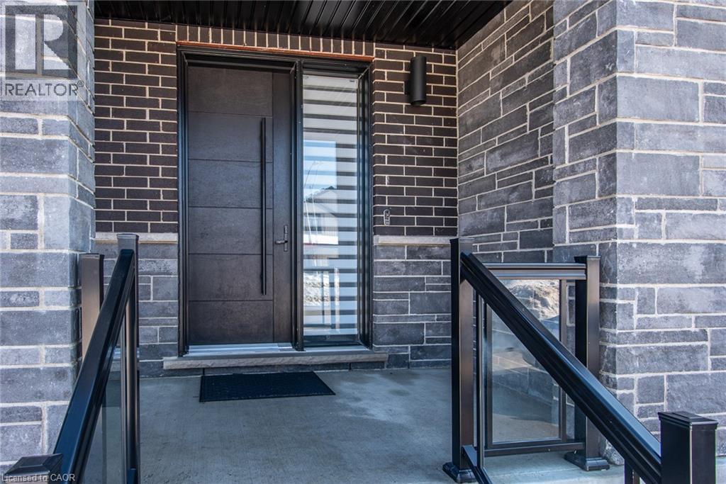 351 Chokecherry Crescent, Waterloo, Ontario N2V 0H1 - Photo 3 - 40805795