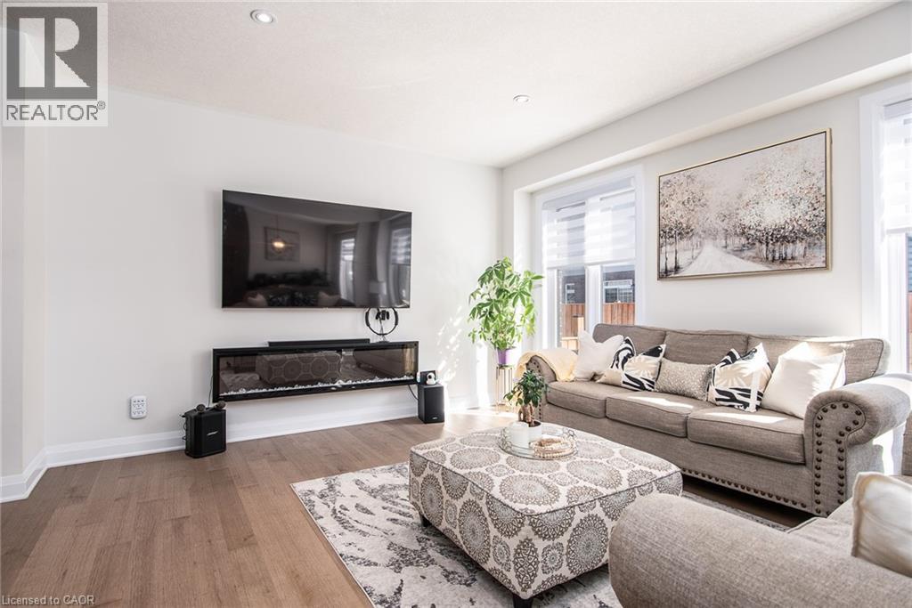 351 Chokecherry Crescent, Waterloo, Ontario N2V 0H1 - Photo 9 - 40805795