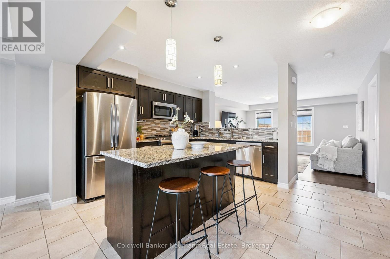 51 Jeffrey Drive, Guelph, Ontario N1E 0M4 - Photo 5 - X12796766