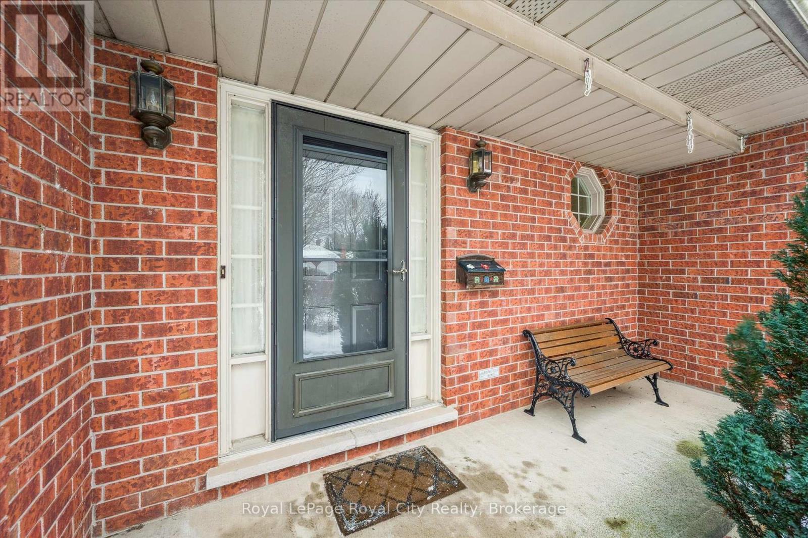 43 Brady Lane, Guelph (Kortright East), Ontario  N1L 1A4 - Photo 3 - X12796776