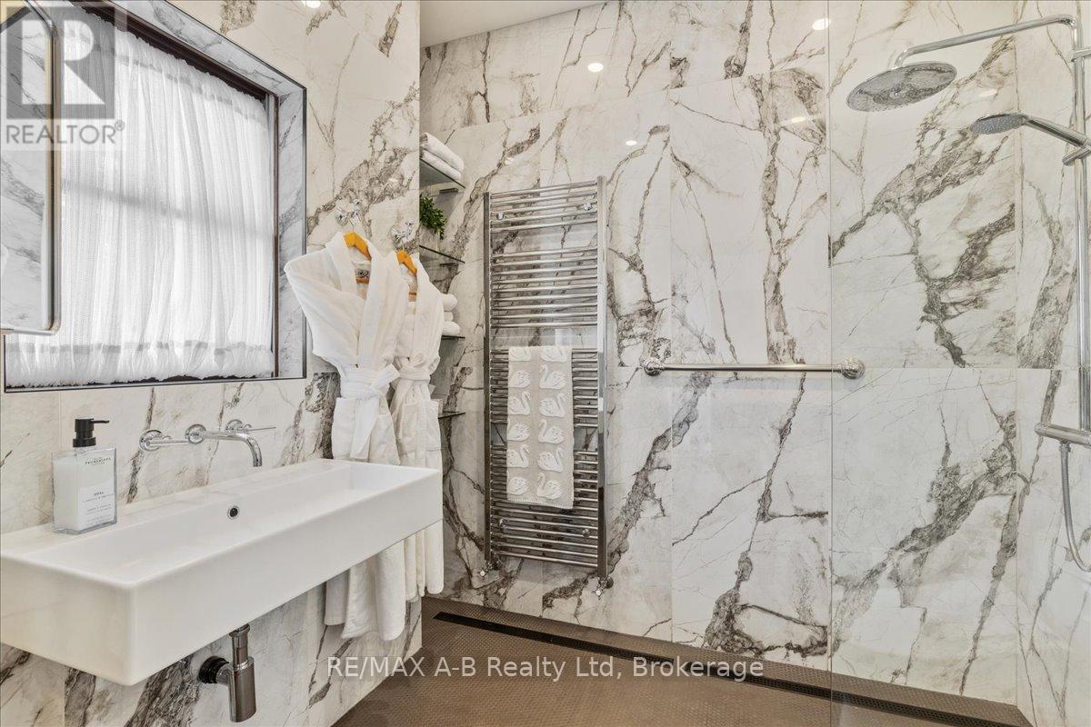 63 Centre Street, Stratford, Ontario  N5A 1E4 - Photo 23 - X12796820